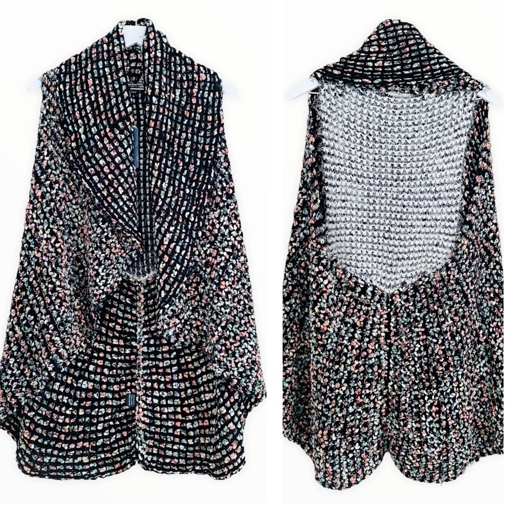 Dor Dor NWT Sherpa Super Soft Waterfall Vest Size Small